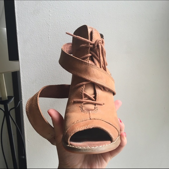 Seychelles Heeled Open Toe Bootie Anthropologie - Picture 3 of 4